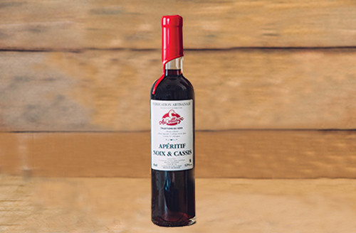 Apéritif noix et cassis Apéritif noix et cassis