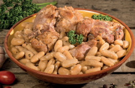 Lot de 2 jarrets de porc aux haricots lingots