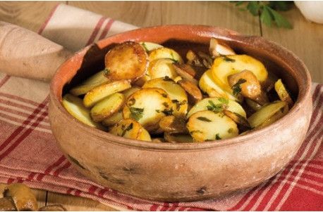 Pommes de terre ? la sarladaise aux c?pes Pommes de terre ? la sarladaise aux c?pes