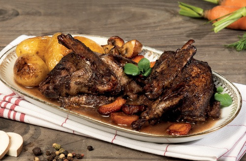 Coq au vin - Spécialités du Gers - Auvillage